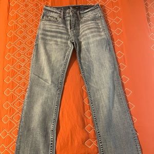 NWOT. Buckle Jeans. 27x30. “Aiden” bootcut.